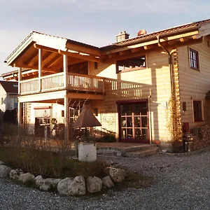 Ferienwohnung Im Gemütlichen Blockhaus Vor Den Bergen Wielenbach