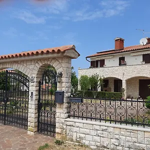 Mihael And Melani , Poreč Kroatien